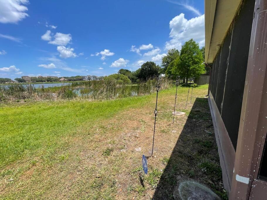 Lakeside Retreat - 3 Bedroom, 2 Bathroom House By The Lake 레이크랜드 외부 사진